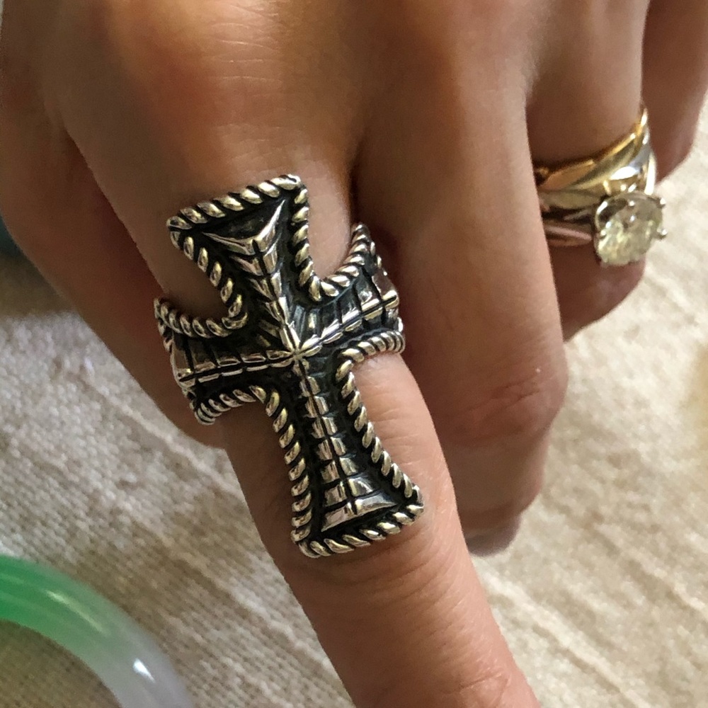 Bold Cross Ring